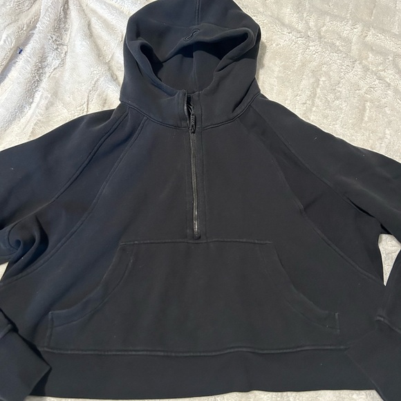 Lululemon half zip scuba medium /large - Picture 2 of 3